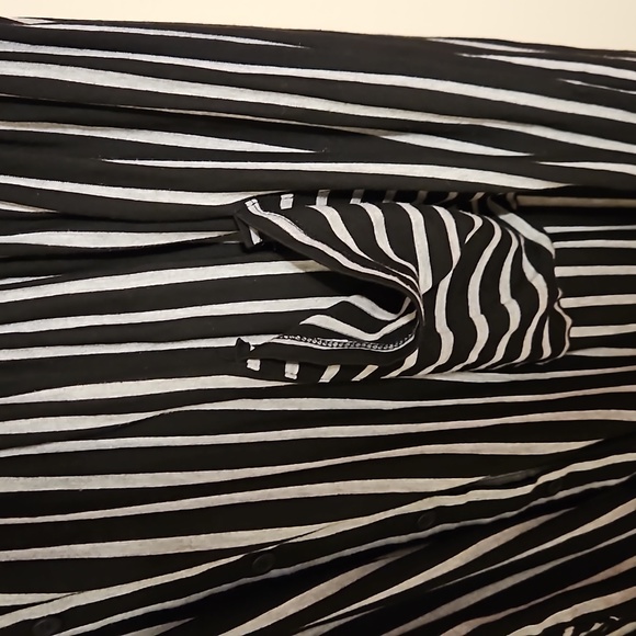 Jodifl Black and Gray stripped button down dress - Picture 3 of 7